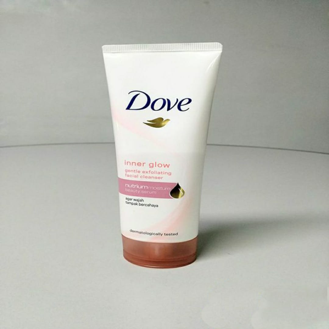 Dove Inner Glow Face Wash 1
