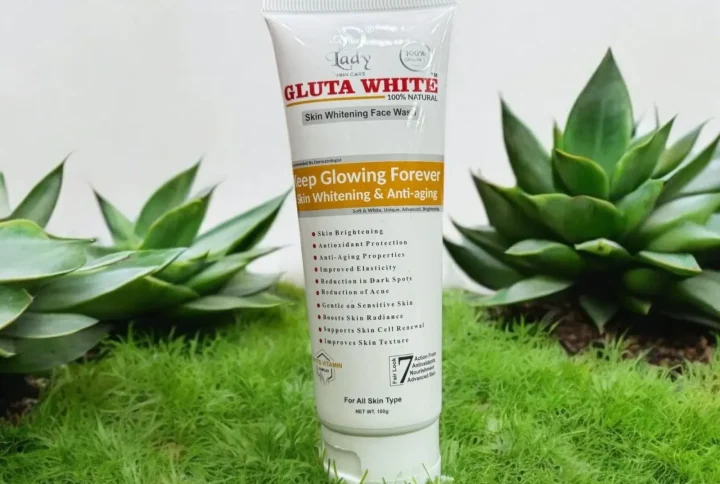 Gluta White Face Wash