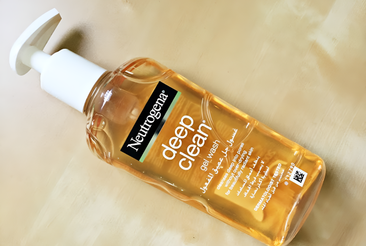 Neutrogena Deep Clean Gel Wash